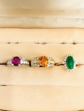 昔買った宝石の指輪