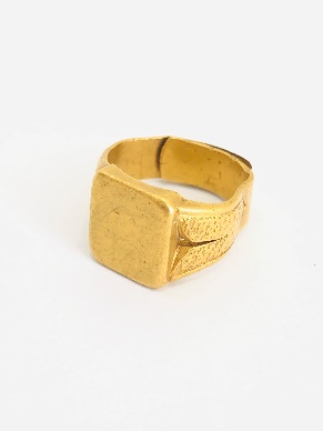 海外で買った金かわからない指輪